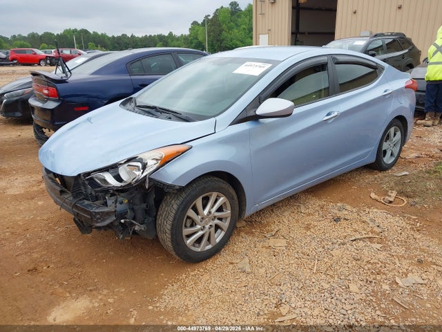 2013 Hyundai ELANTRA GLS 照片 2