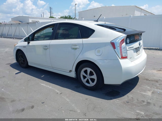 TOYOTA PRIUS - 3