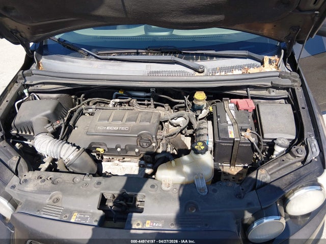 CHEVROLET SONIC - 10