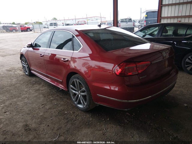 2016 Volkswagen PASSAT 1.8T R-LINE — фото 3