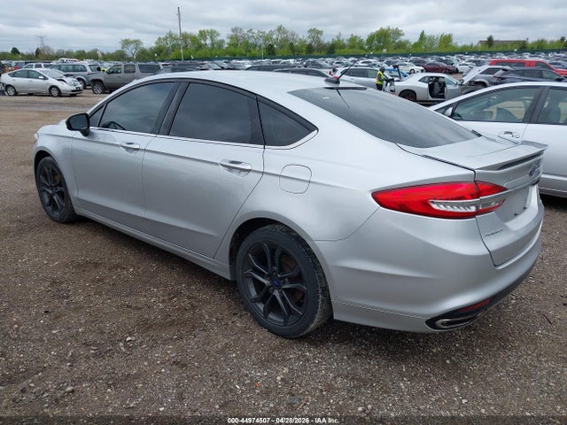 FORD FUSION SE - 3