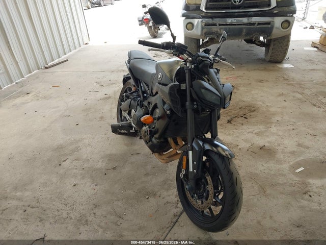 2019 YAMAHA MT09 