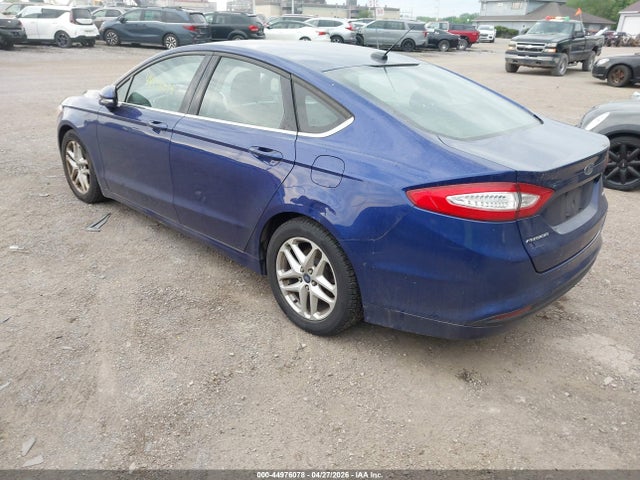 FORD FUSION SE - 3