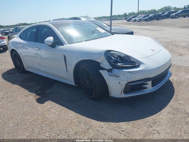 2017 PORSCHE PANAMERA 4S