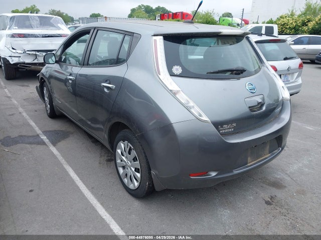 2014 Nissan LEAF S — фото 3