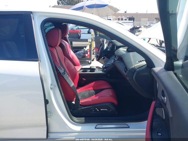 صورة 5 لـ 2024 Acura TLX A-SPEC PACKAGE