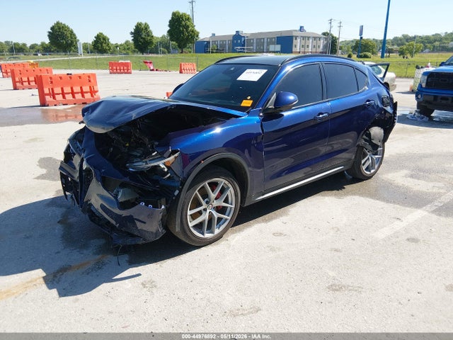 2018 ALFA ROMEO STELVIO TI SPORT AWD 2