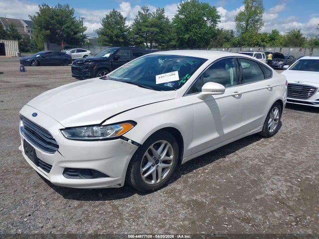 FORD FUSION SE - 2