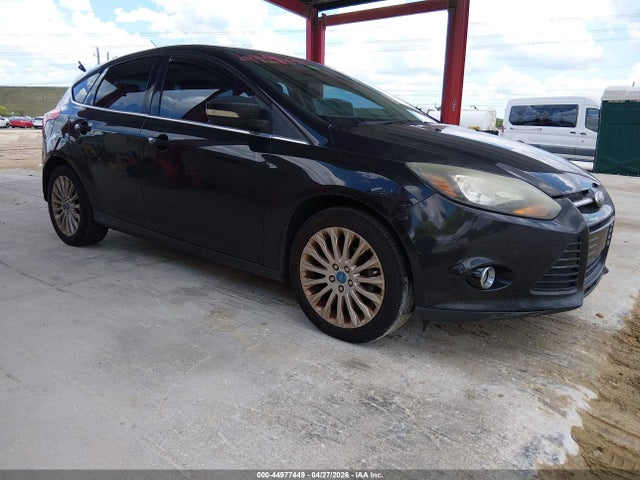 FORD FOCUS TITANIUM - 1