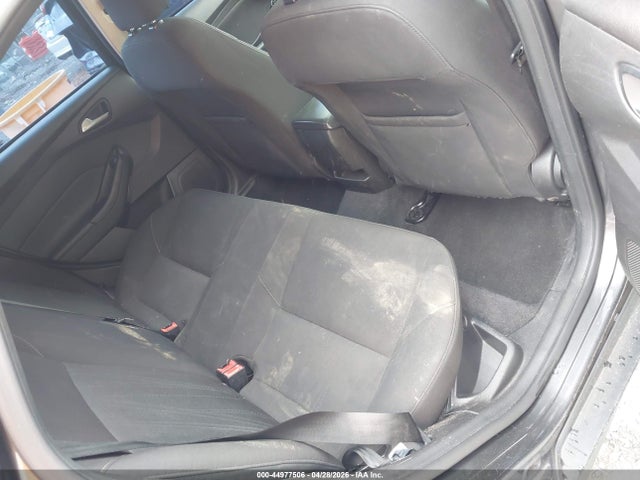 2015 FORD FOCUS SE — фото 8
