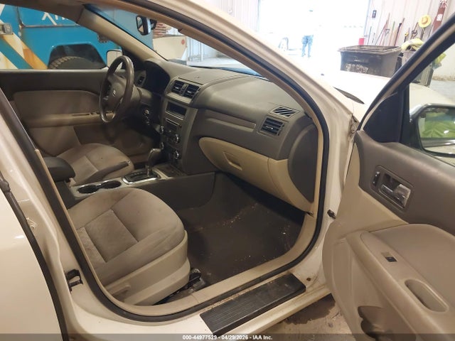 FORD FUSION SE - 5