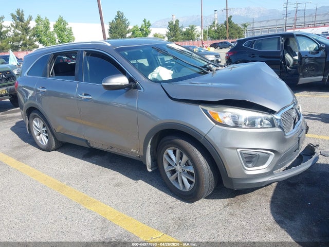 2018 KIA SORENTO 2.4L LX
