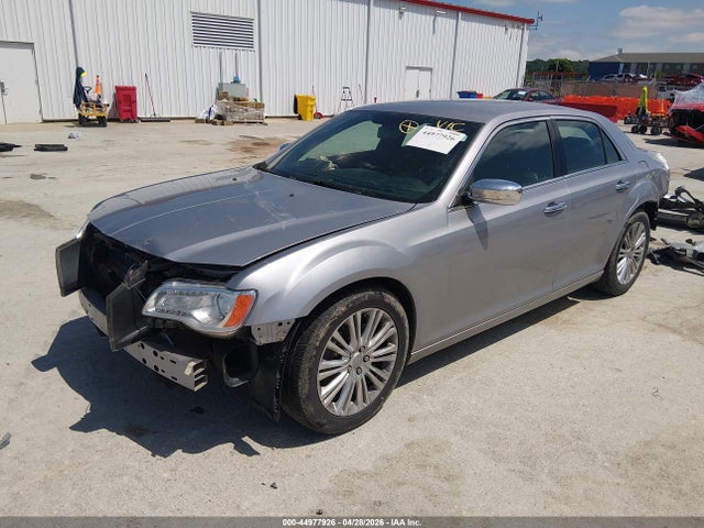 2014 Chrysler 300C AWD — фото 2