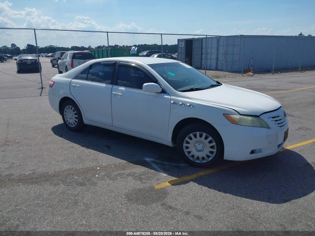 2009 TOYOTA CAMRY LE