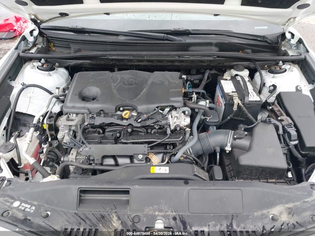 صورة 10 لـ 2022 Toyota CAMRY LE