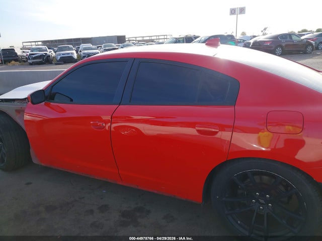 2016 Dodge CHARGER R/T — миниатюра 15