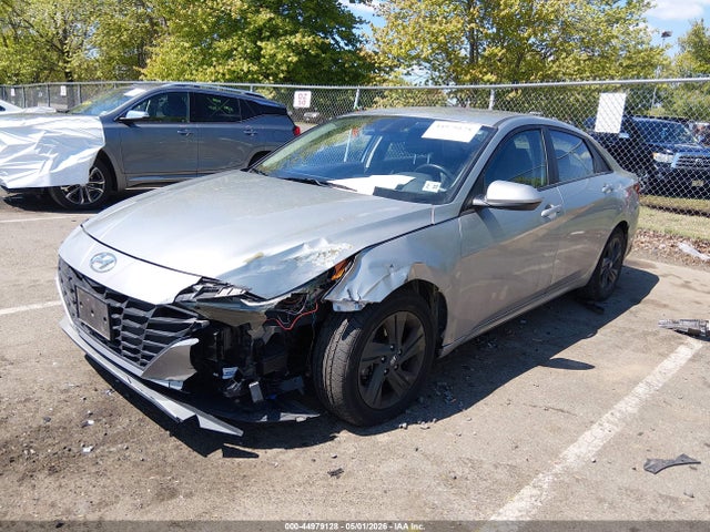 صورة 2 لـ 2022 Hyundai ELANTRA SEL