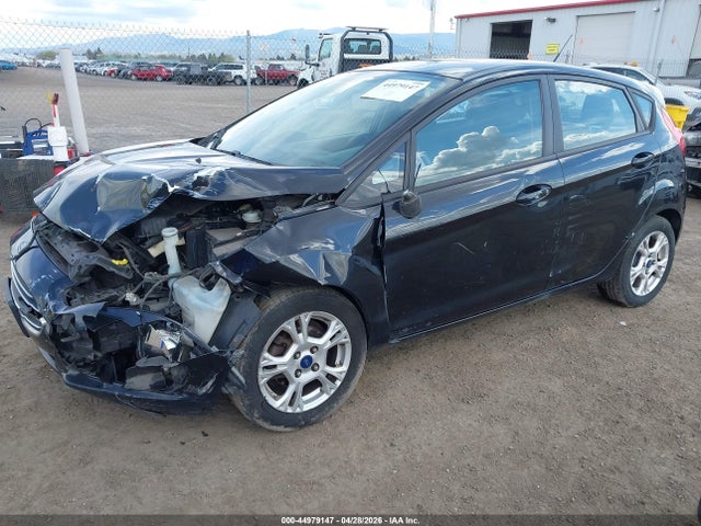 FORD FIESTA SE - 2
