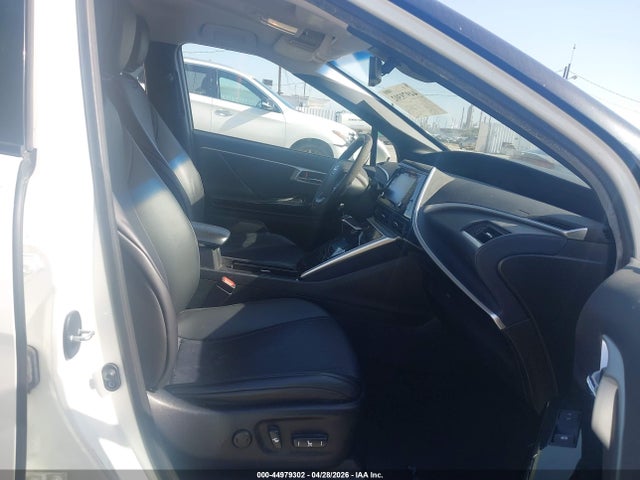 2019 Toyota MIRAI photo 5