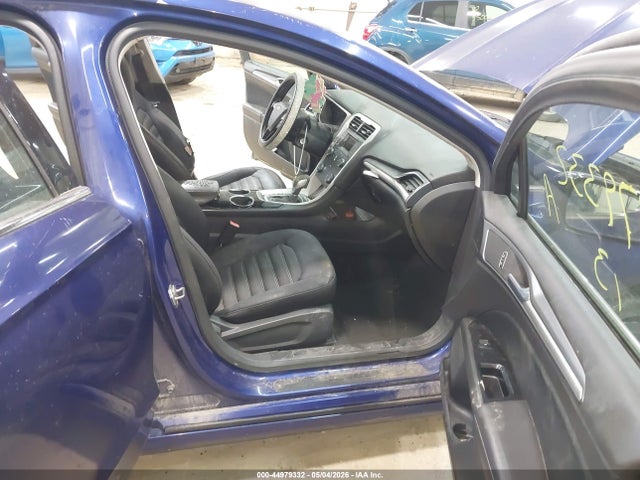 FORD FUSION SE - 5