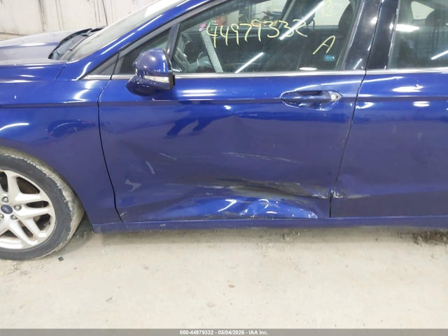 FORD FUSION SE - 6