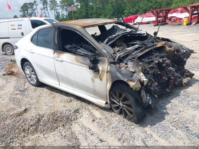 2022 TOYOTA CAMRY LE