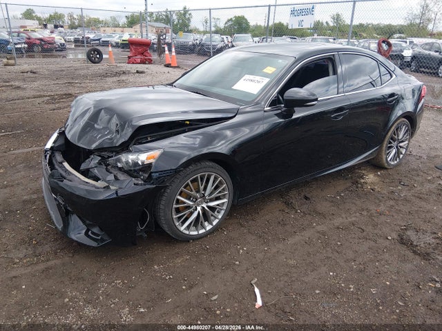 صورة 2 لـ 2015 Lexus IS 250