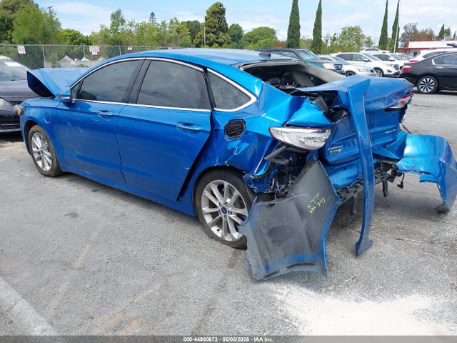 صورة 3 لـ 2019 FORD FUSION ENERGI TITANIUM
