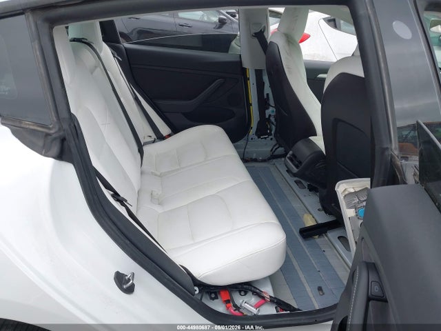 صورة 8 لـ 2021 Tesla MODEL 3 LONG RANGE DUAL MOTOR ALL-WHEEL DRIVE