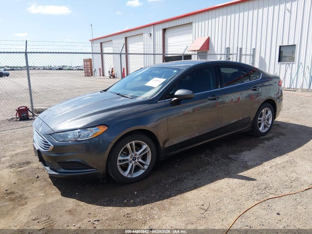 2018 FORD FUSION SE 照片 2