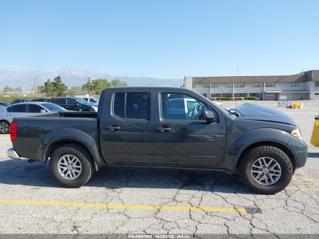 2015 Nissan FRONTIER SV — миниатюра 13