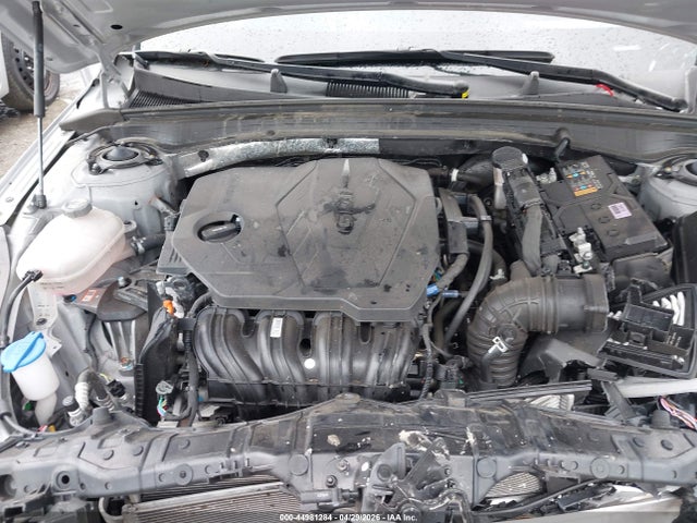 صورة 10 لـ 2025 KIA K5 GT-LINE