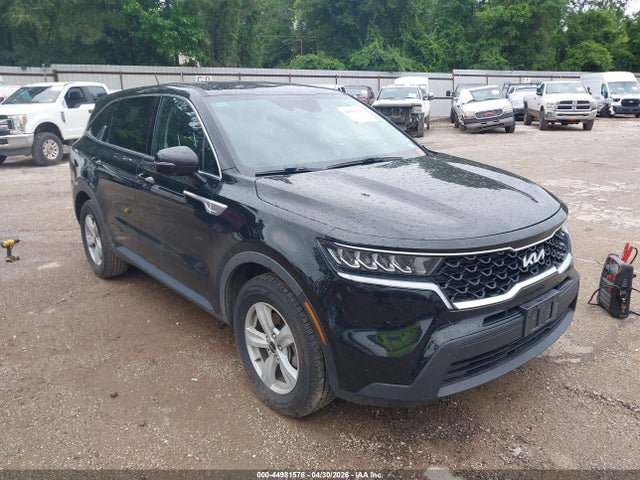 2022 KIA SORENTO LX