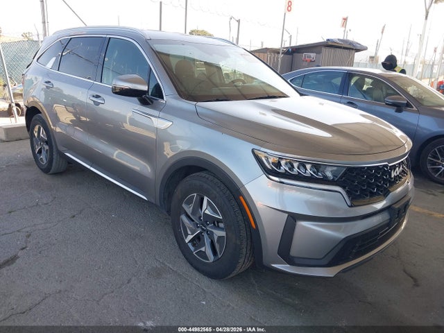 2022 KIA SORENTO S