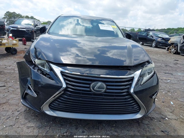 2016 Lexus ES 350 — миниатюра 12