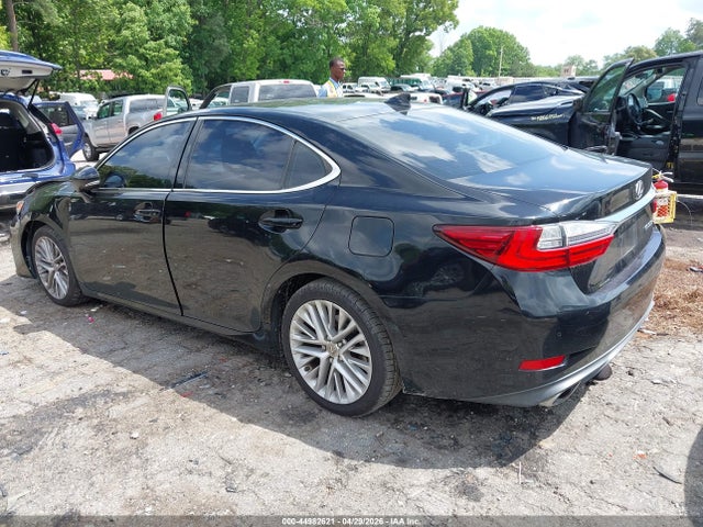 2016 Lexus ES 350 — миниатюра 3