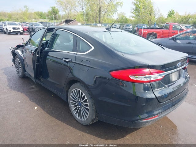FORD FUSION SE - 3