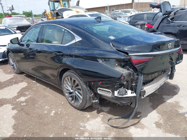 صورة 3 لـ 2024 Lexus ES 350 LUXURY