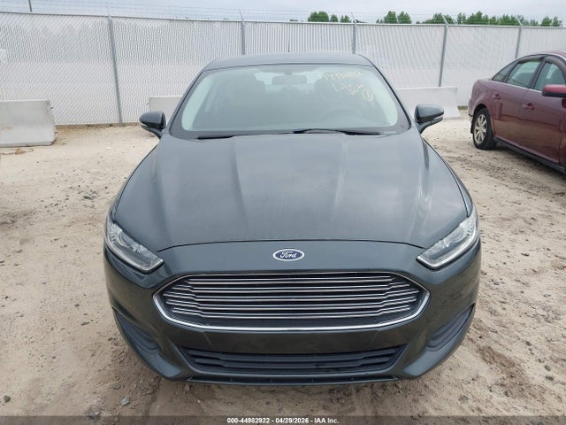 FORD FUSION SE - 6