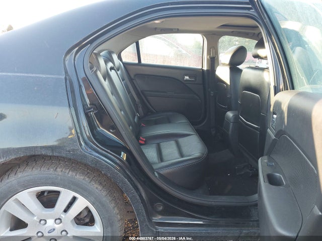 FORD FUSION SEL - 8