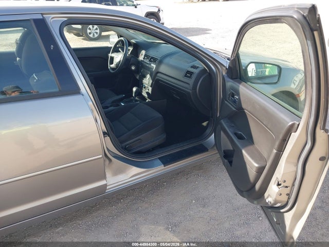 FORD FUSION SE - 5