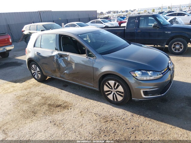 2019 VOLKSWAGEN E-GOLF SE