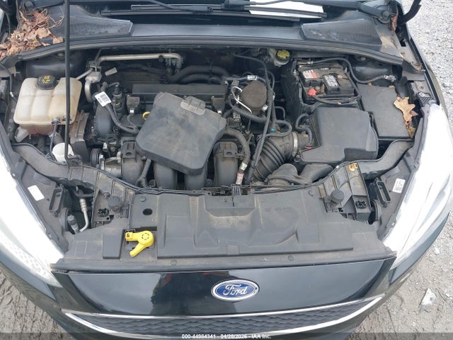 FORD FOCUS SE - 10