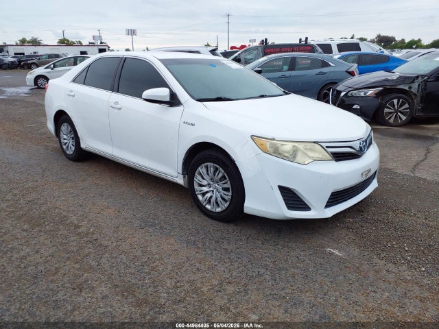 2013 TOYOTA CAMRY LE