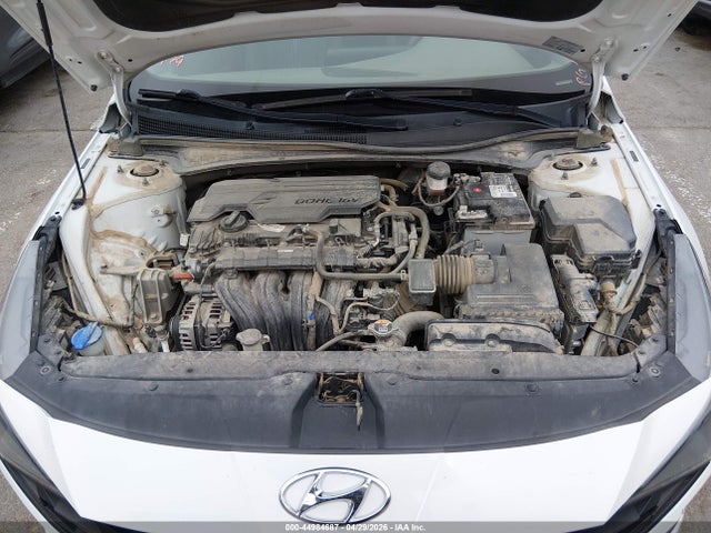 2021 Hyundai ELANTRA SEL 照片 10