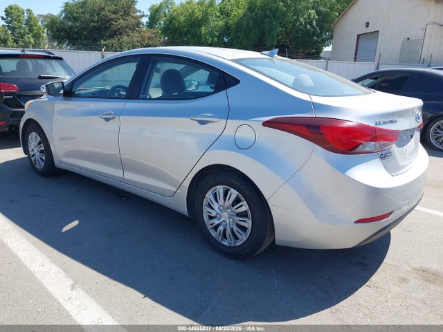 2016 Hyundai ELANTRA SE 照片 3