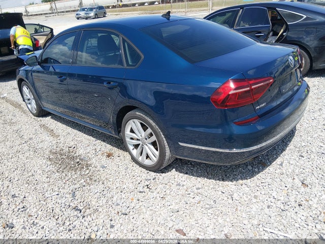 صورة 3 لـ 2019 Volkswagen PASSAT 2.0T WOLFSBURG EDITION