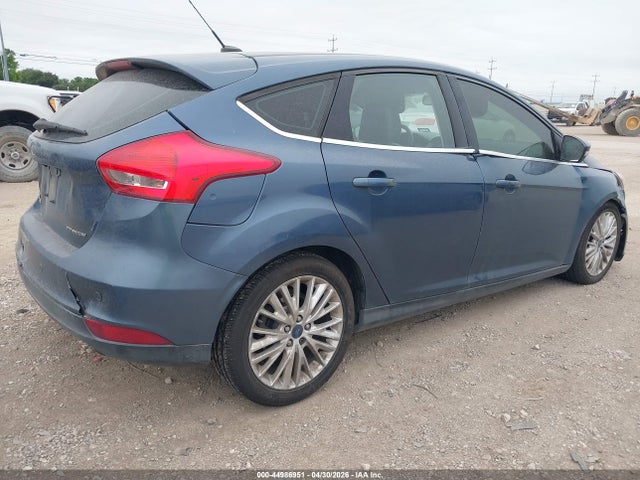 FORD FOCUS TITANIUM - 4