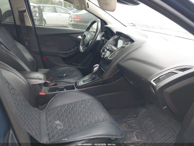 FORD FOCUS TITANIUM - 5
