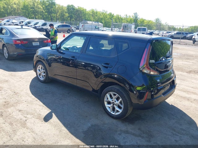 صورة 3 لـ 2023 KIA SOUL LX